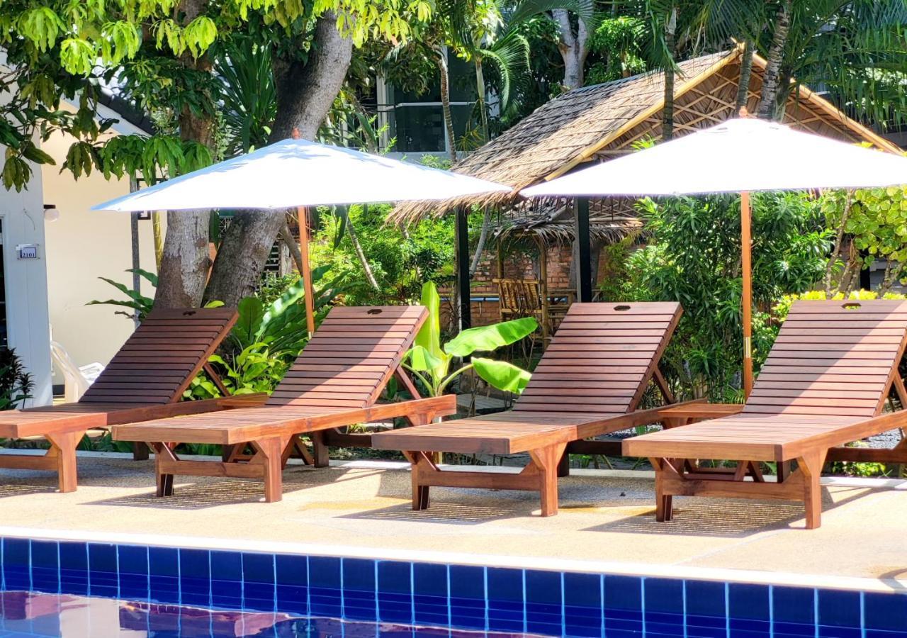 Blue Palm Kata Resort Exterior photo