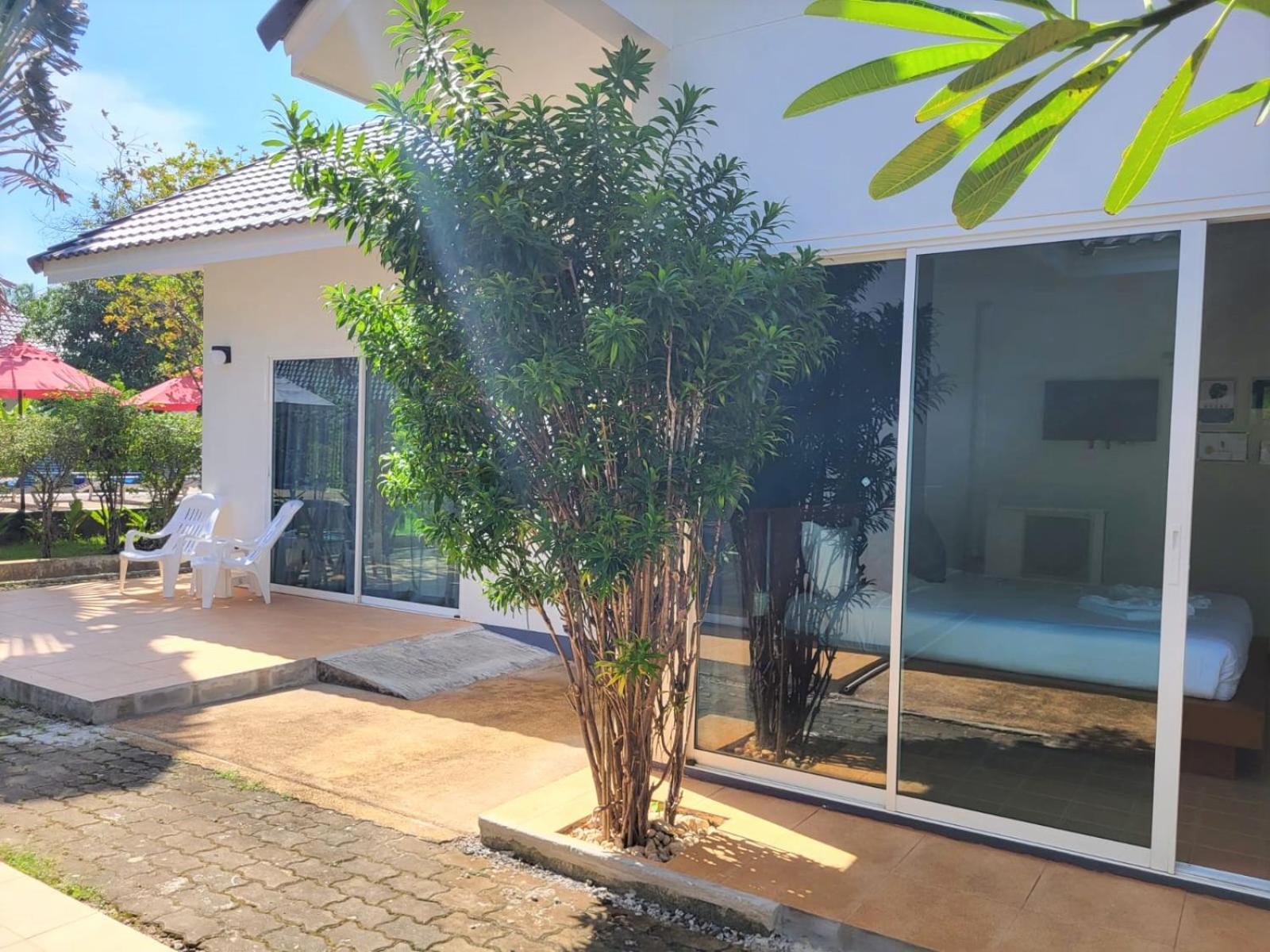 Blue Palm Kata Resort Exterior photo