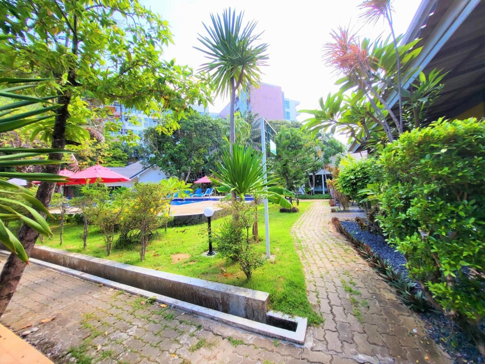 Blue Palm Kata Resort Exterior photo