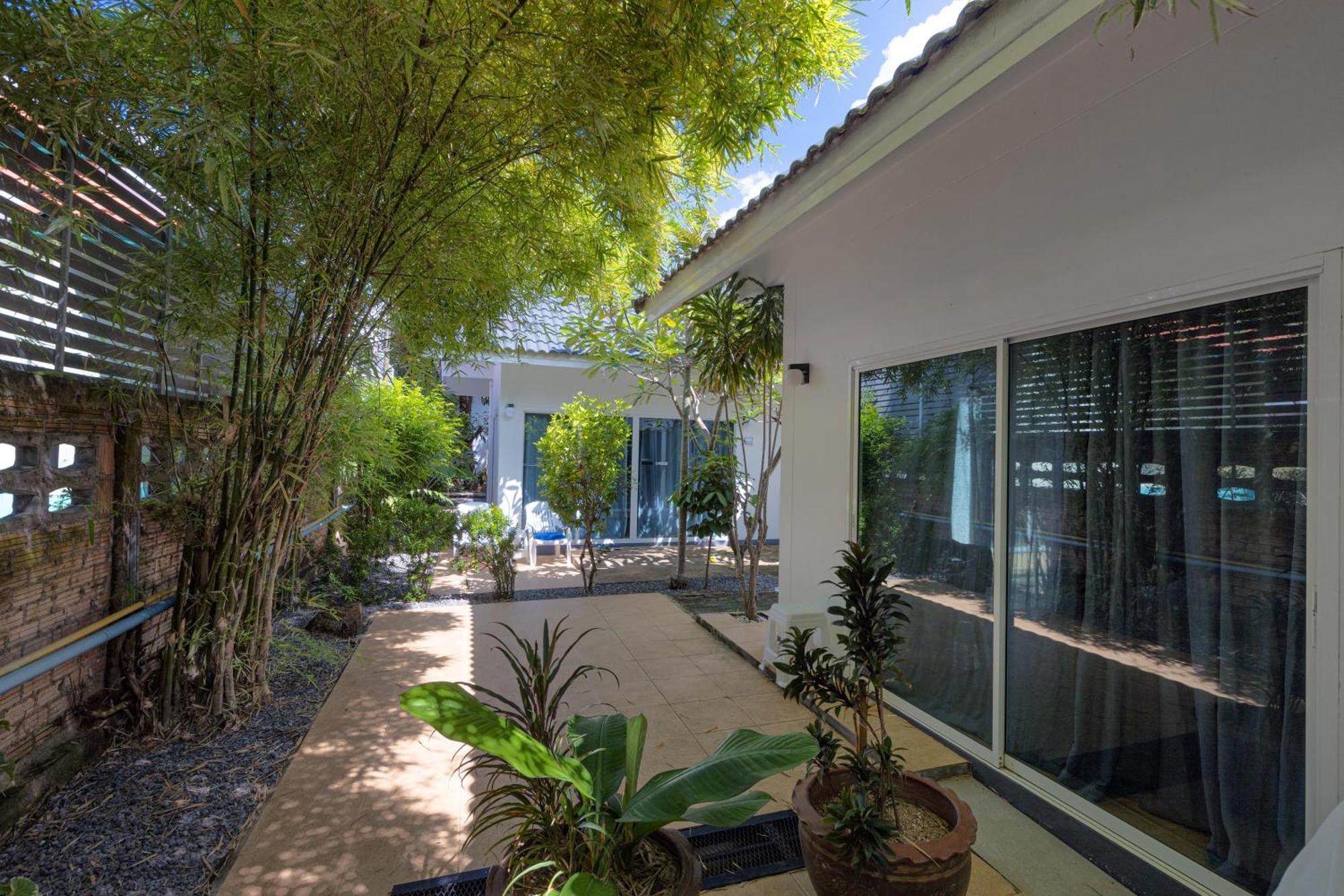 Blue Palm Kata Resort Exterior photo